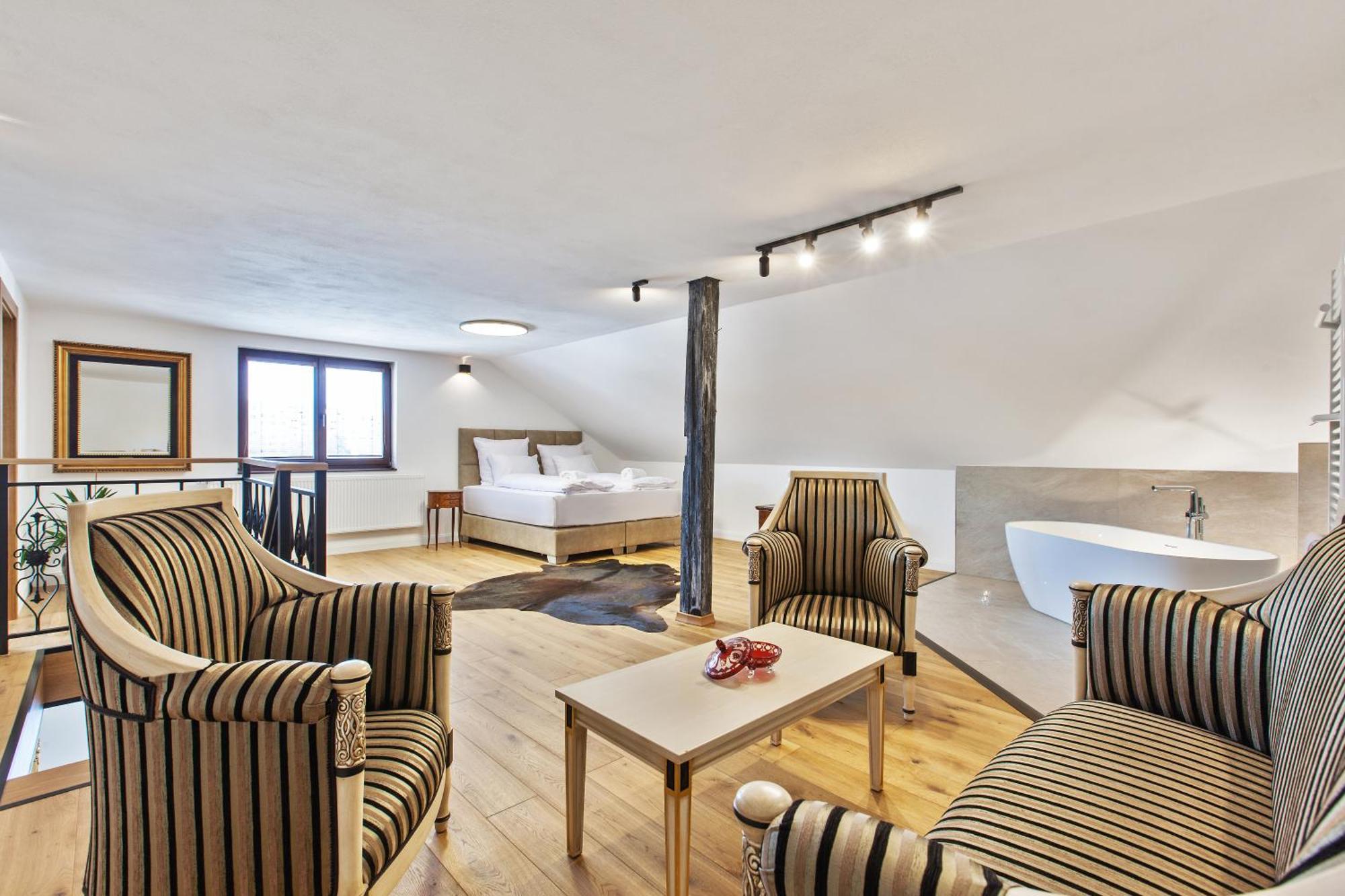 Brezno Central Apartments 外观 照片
