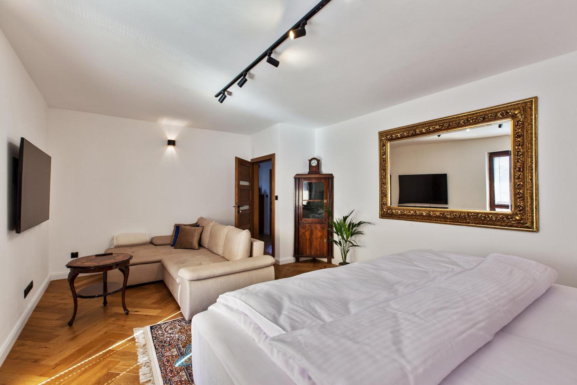 Brezno Central Apartments 外观 照片